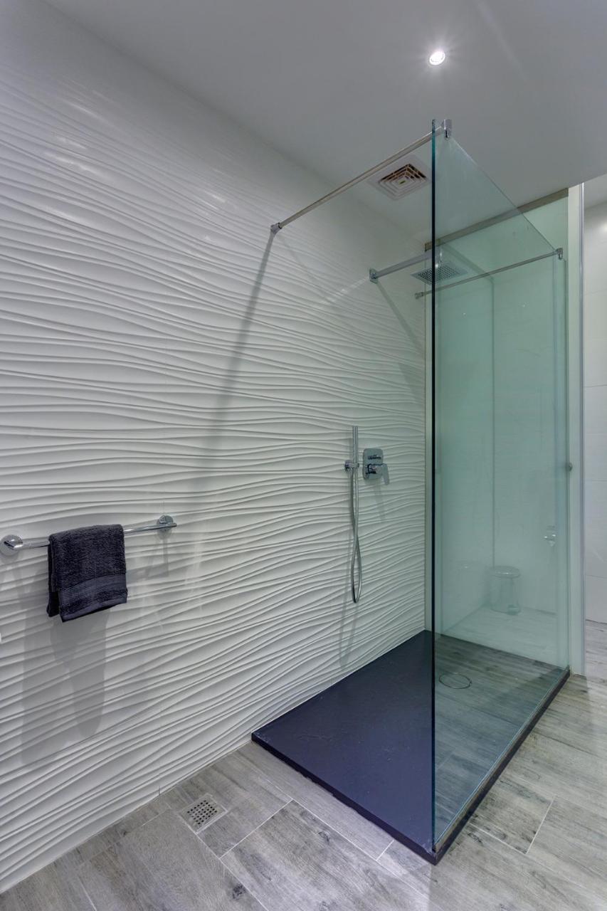 Luxury 3Br Apartment With Marina Views Gzira Exterior photo
